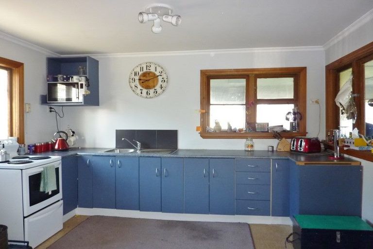 Photo of property in 180 Queen Street, Westport, 7825