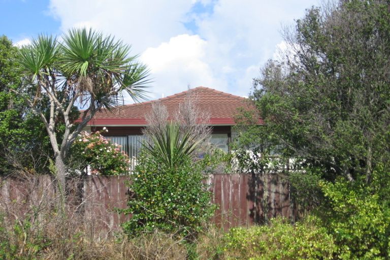 Photo of property in 3/60 Nikau Street, New Lynn, Auckland, 0600