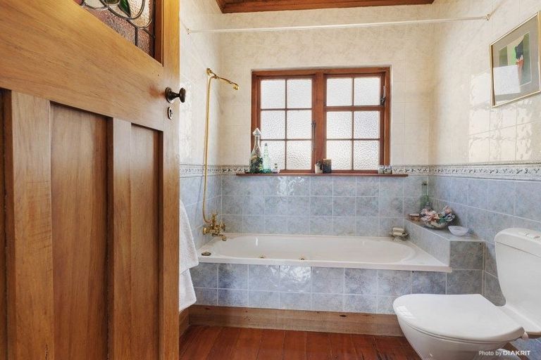 Photo of property in 84 Campbell Street, Karori, Wellington, 6012