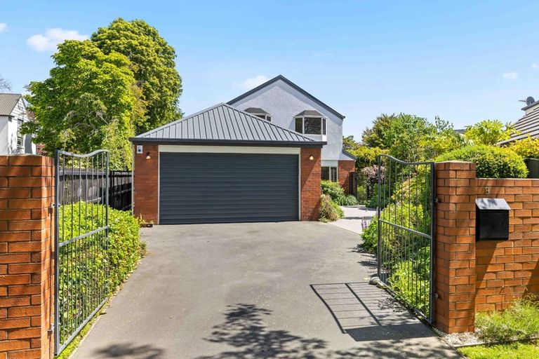 Photo of property in 8 Swanleigh Place, Ilam, Christchurch, 8041