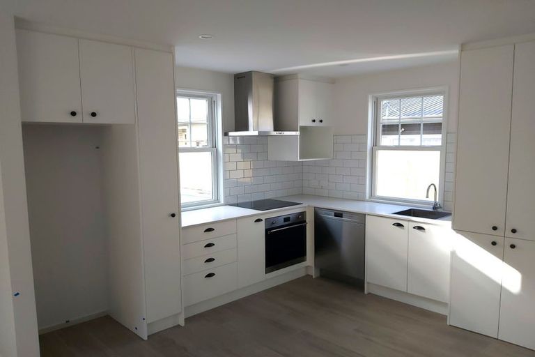 Photo of property in 2/119 Hastings Street East, Sydenham, Christchurch, 8023