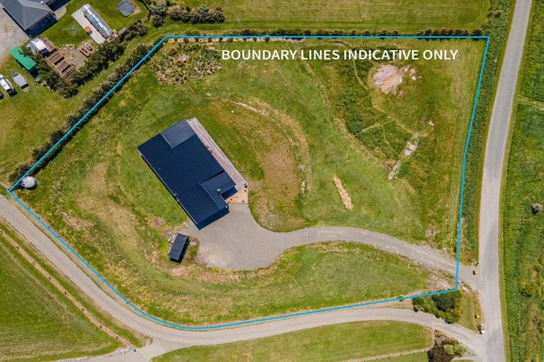 Photo of property in 35 Parade, Scarborough, Timaru, 7971