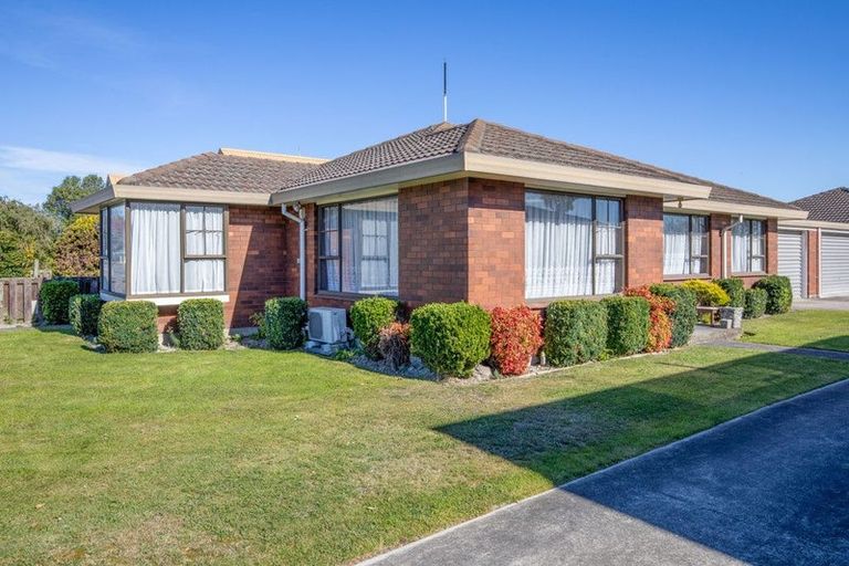 Photo of property in 787a Main North Road, Belfast, Christchurch, 8051