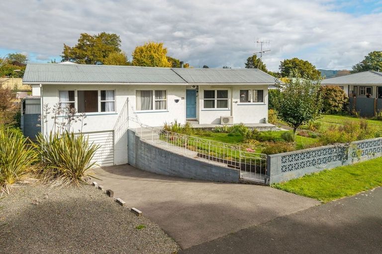 Photo of property in 10 Hunt Terrace, Wakefield, 7025