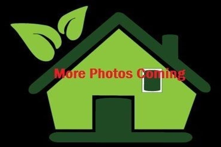 Photo of property in 10 Ronald Macken Place, Windsor Park, Auckland, 0632