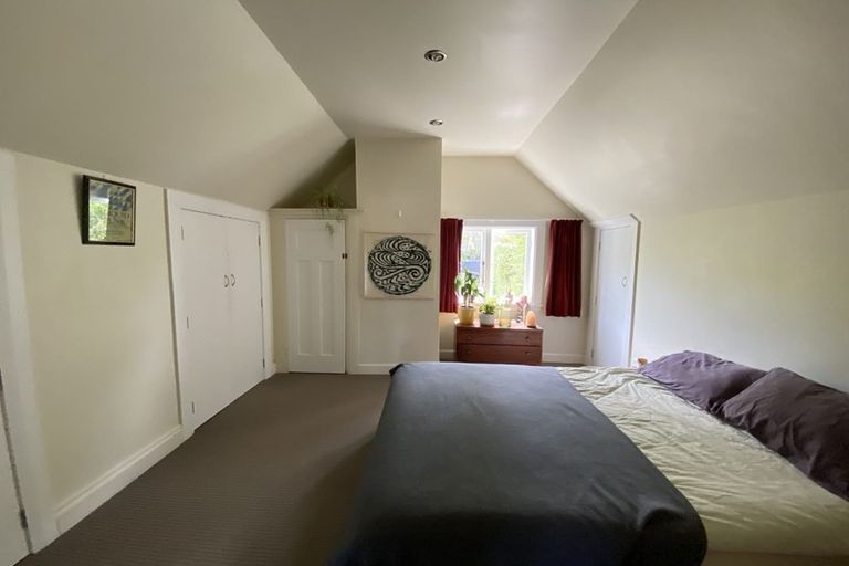 Photo of property in 24 Rolleston Street, Mount Cook, Wellington, 6021