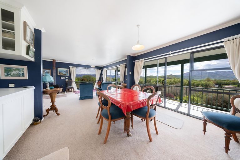 Photo of property in 31 Ahuriri Heights, Omarama, 9412