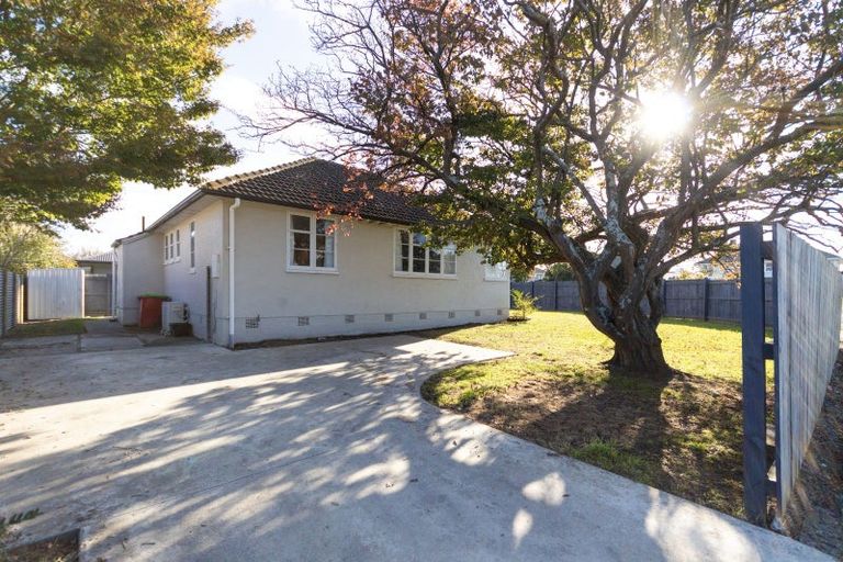 Photo of property in 2 Forth Terrace, Roslyn, Palmerston North, 4414
