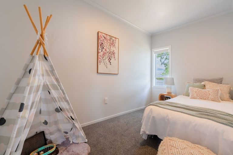 Photo of property in 17 Brown Street, Hamilton East, Hamilton, 3216
