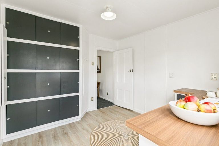 Photo of property in 5 Herald Terrace, Berhampore, Wellington, 6023