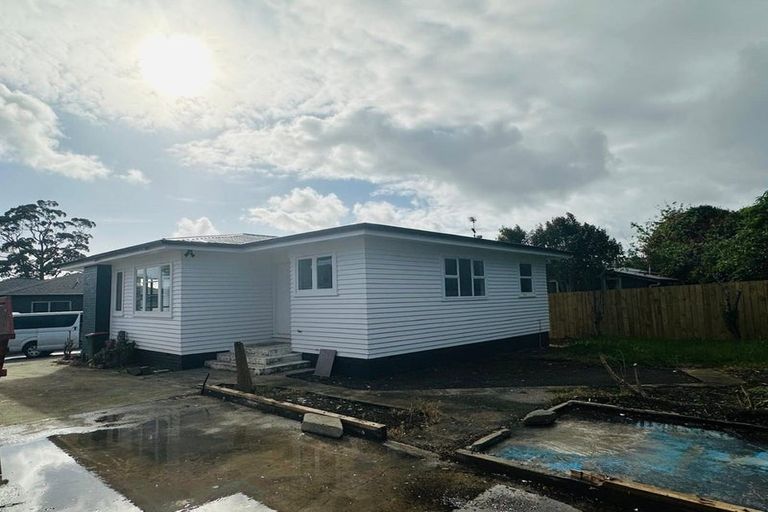 Photo of property in 46 Christmas Road, Manurewa, Auckland, 2102