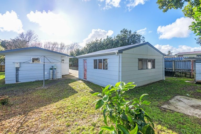 Photo of property in 15 Racecourse Road, Awapuni, Palmerston North, 4412