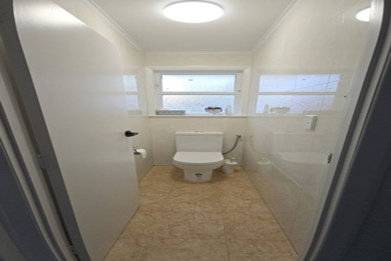 Photo of property in 17 Percival Street, Manurewa, Auckland, 2102