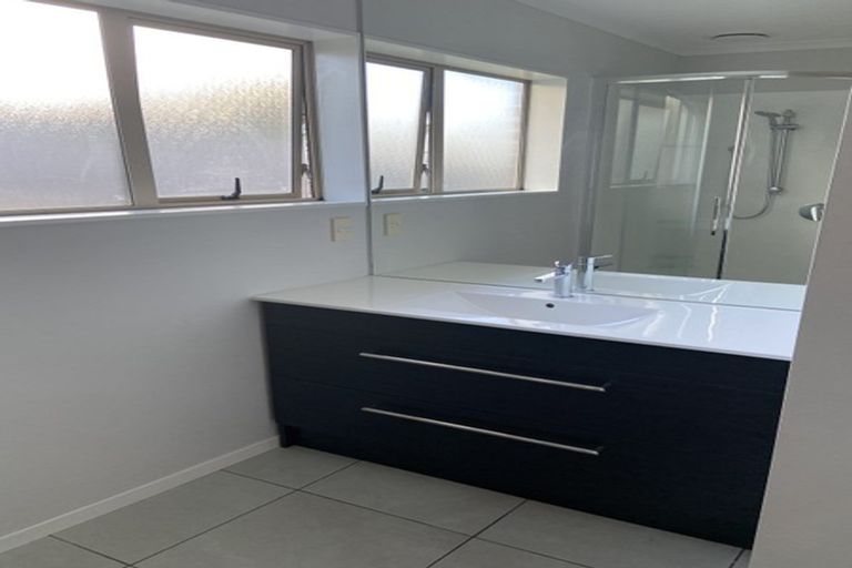 Photo of property in 1 Karamu Terrace, Pyes Pa, Tauranga, 3112