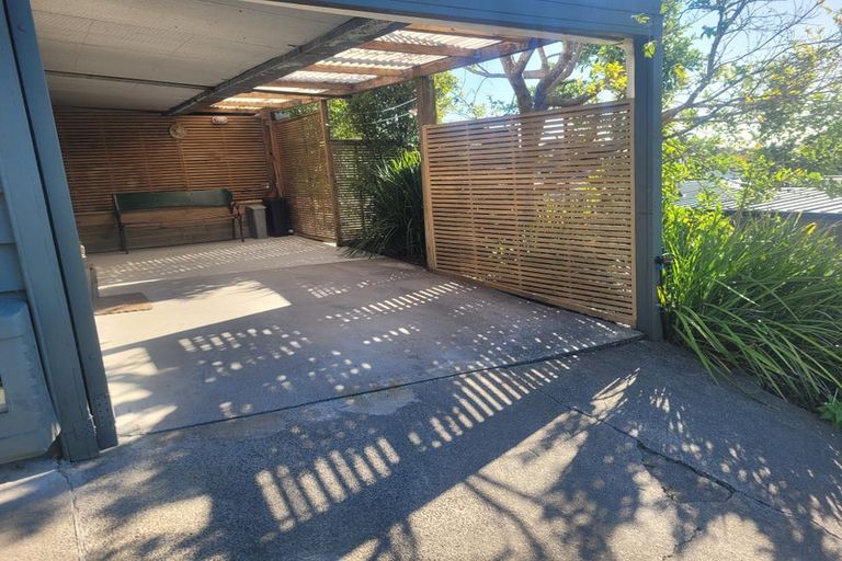Photo of property in 7 Pah Road, Cockle Bay, Auckland, 2014