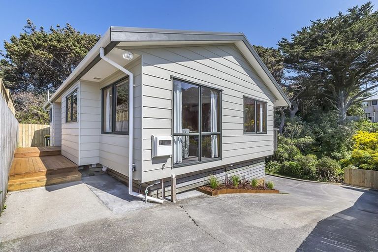 Photo of property in 37a Thornley Street, Titahi Bay, Porirua, 5022