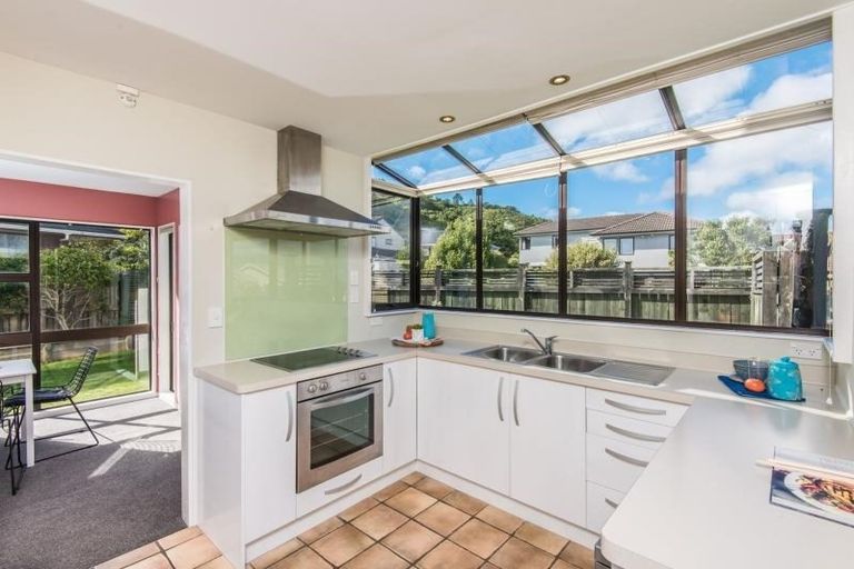 Photo of property in 45a Satara Crescent, Khandallah, Wellington, 6035