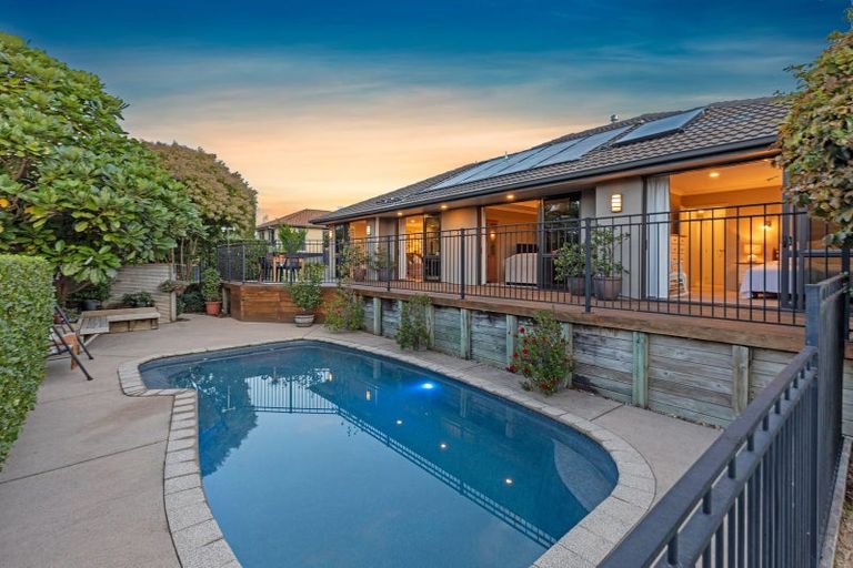 Photo of property in 53 Rexford Heights, Pyes Pa, Tauranga, 3112