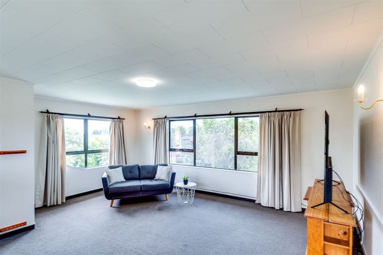 Photo of property in 215 Guppy Road, Taradale, Napier, 4112