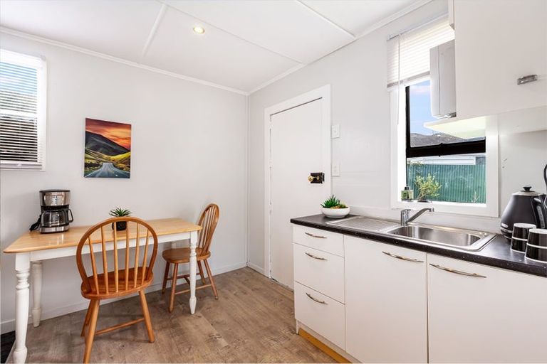 Photo of property in 51 Russell Road, Wainuiomata, Lower Hutt, 5014