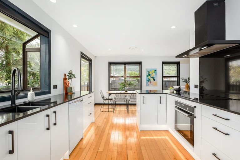 Photo of property in 62 Karamu Crescent, Wainuiomata, Lower Hutt, 5014