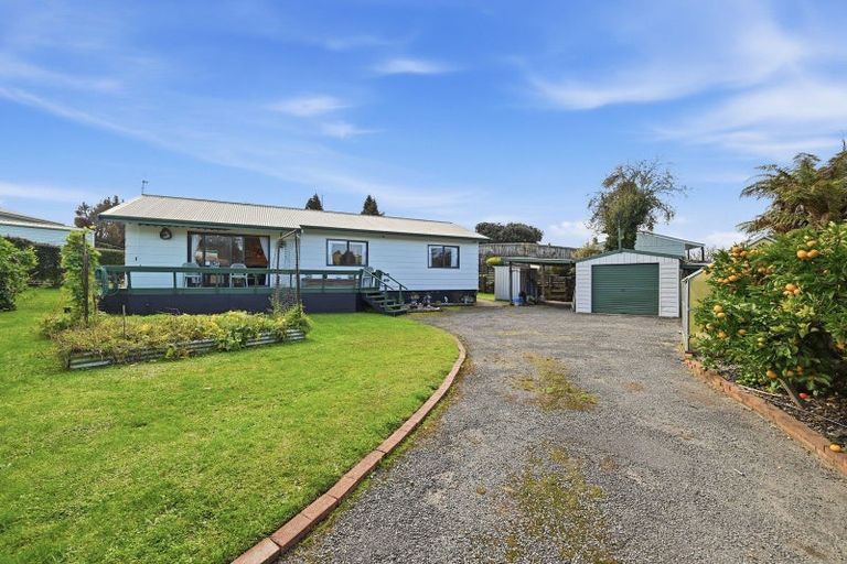 Photo of property in 3a Jet Place, Pukehangi, Rotorua, 3015