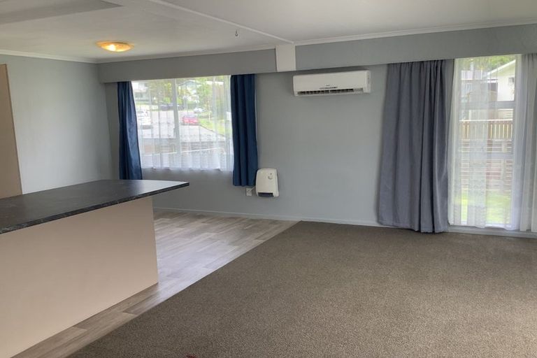 Photo of property in 11 Kendal Grove, Wainuiomata, Lower Hutt, 5014