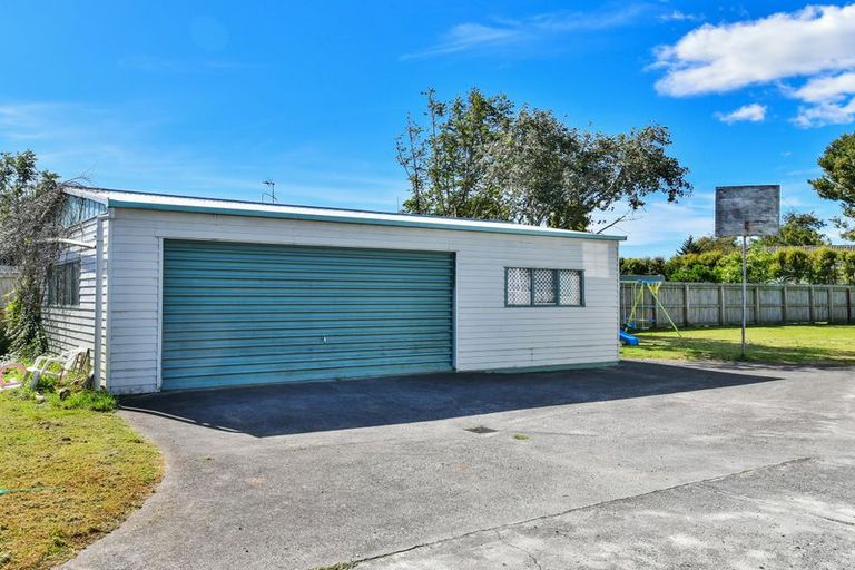 Photo of property in 60 John Walker Drive, Manurewa, Auckland, 2102