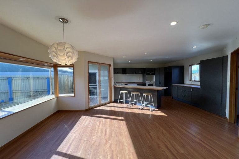 Photo of property in 33 Veitches Road, Casebrook, Christchurch, 8051