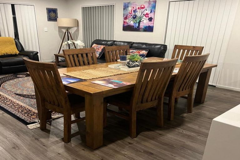 Photo of property in 714a Massey Road, Mangere, Auckland, 2022