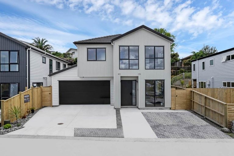Photo of property in 2 Mulligan Lane, Opaheke, 2113