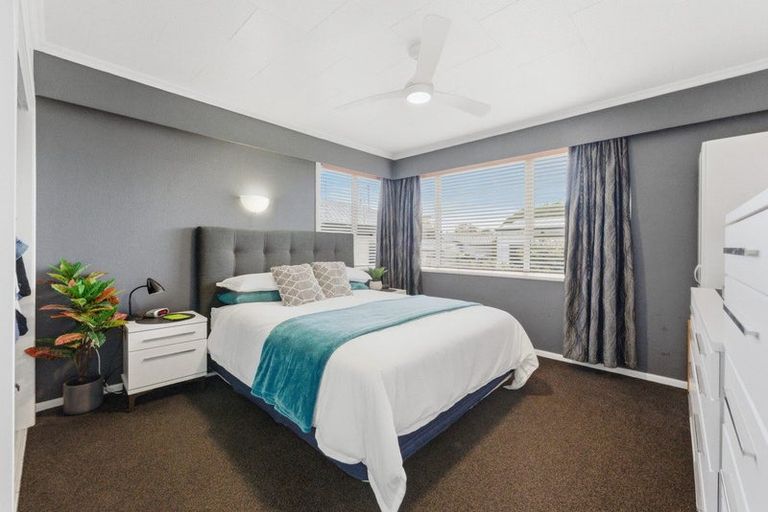 Photo of property in 327 Carrington Street, Vogeltown, New Plymouth, 4310