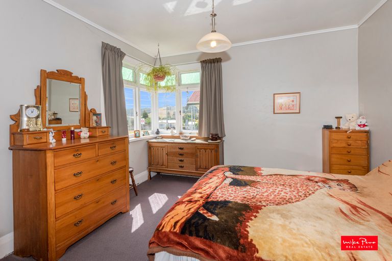 Photo of property in 3 View Road, Hikurangi, 0114