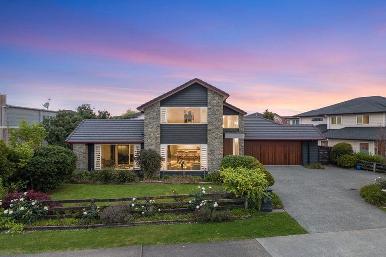 Photo of property in 10 Lake Drive, Karaka, Papakura, 2113