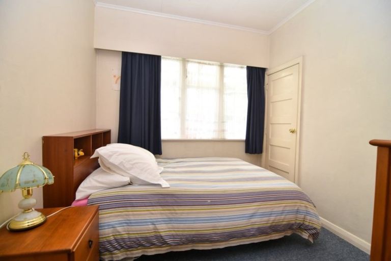 Photo of property in 145 Main Street, Greytown, 5712