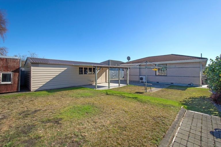 Photo of property in 83 Vancouver Crescent, Wainoni, Christchurch, 8061
