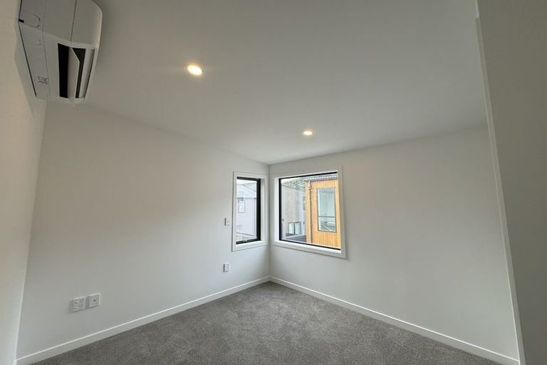 Photo of property in 323 Riverside Drive, Waterloo, Lower Hutt, 5011