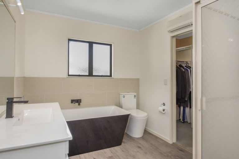 Photo of property in 15 Loveridge Place, Morrinsville, 3300