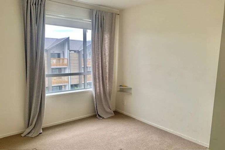 Photo of property in 203/160a Hobsonville Point Road, Hobsonville, Auckland, 0616