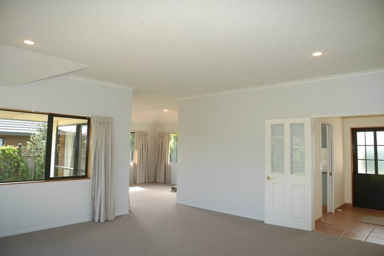 Photo of property in 77 Michael Road, Paraparaumu Beach, Paraparaumu, 5032