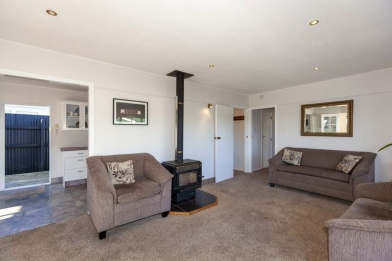 Photo of property in 13 Rangiatea Street, Paraparaumu Beach, Paraparaumu, 5032