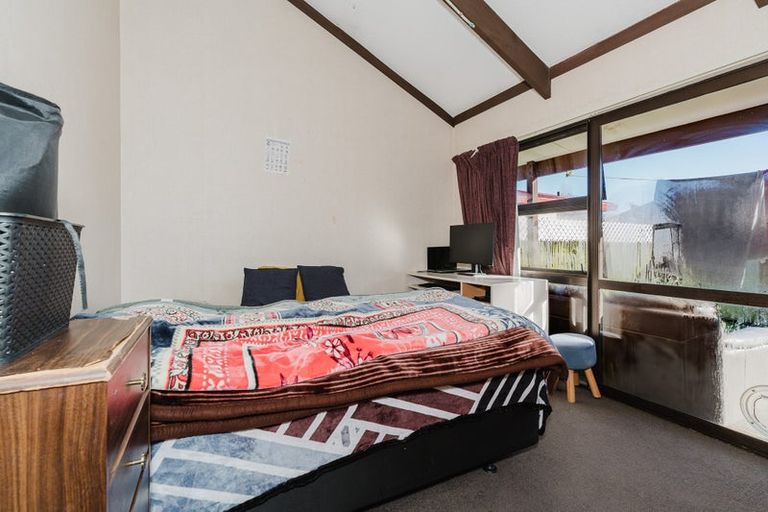 Photo of property in 120 Clarkin Road, Fairfield, Hamilton, 3214