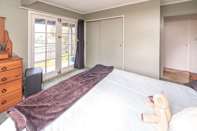 Photo of property in 23 Manuka Street, Castlecliff, Whanganui, 4501