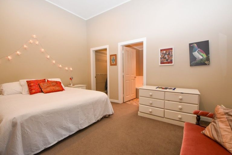 Photo of property in 60 Kuratawhiti Street, Greytown, 5712