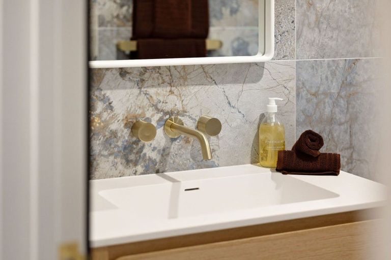 Photo of property in 18 Taurus Lane, Jacks Point, 9371