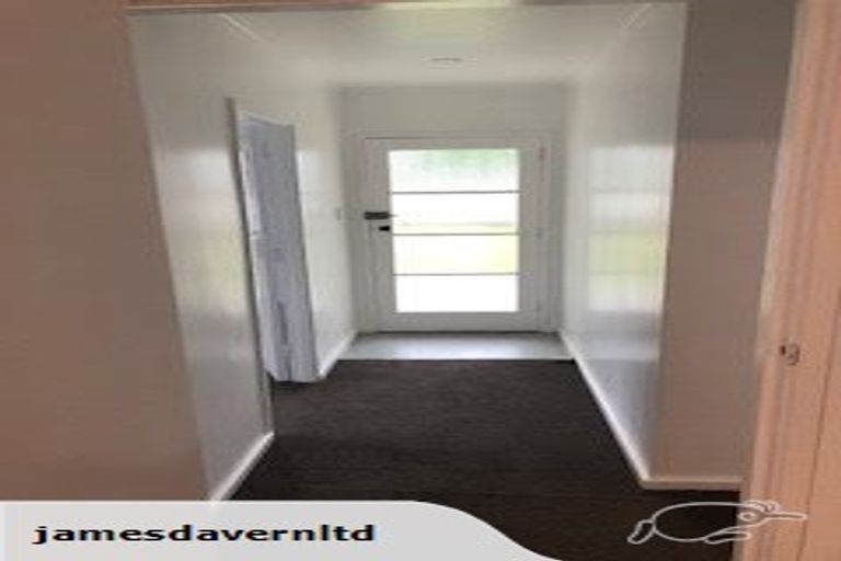 Photo of property in 7 Kotuku Street, Te Atatu Peninsula, Auckland, 0610