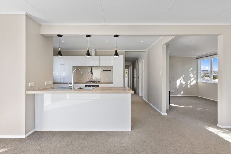 Photo of property in 17 Moult Street, Titahi Bay, Porirua, 5022