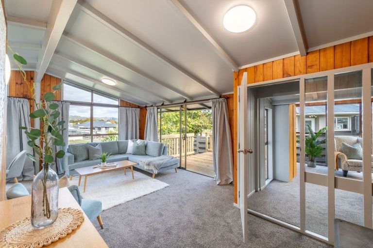 Photo of property in 192 California Drive, Totara Park, Upper Hutt, 5018