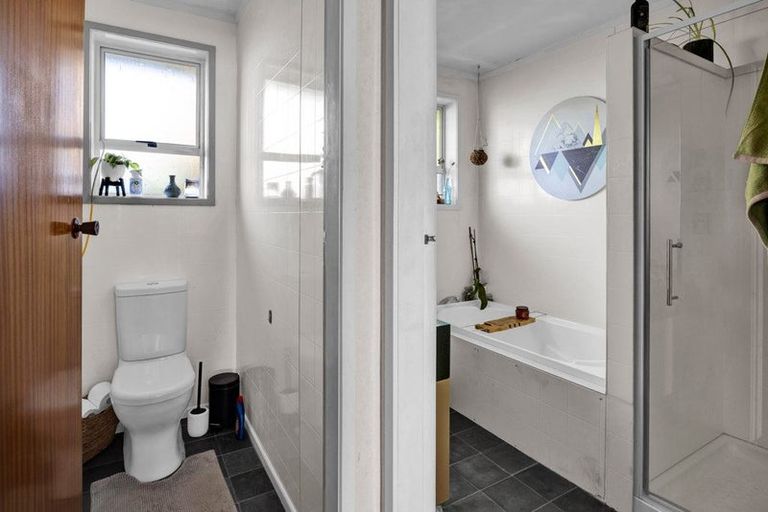 Photo of property in 4 Ropata Street, Hawera, 4610