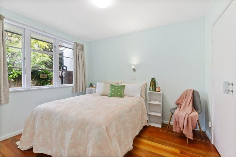 Photo of property in 119 Kings Crescent, Hutt Central, Lower Hutt, 5010